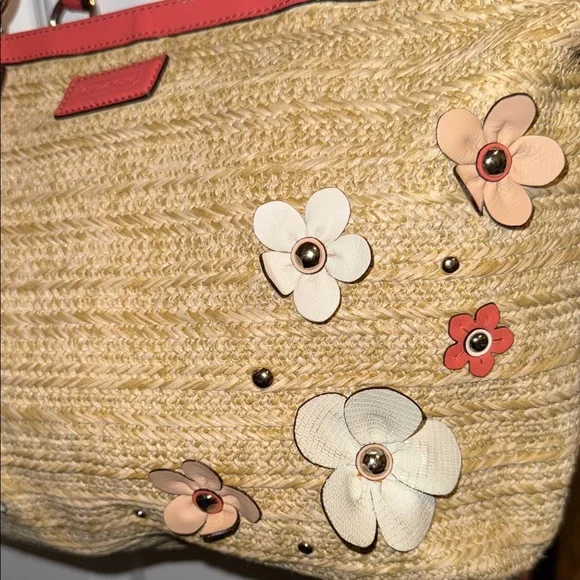 Coach Natural Straw Tote with pink and white leather Floral Accents - Picture 4 of 7